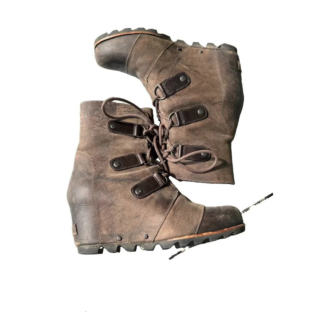 Sorel Womens Joan of Arctic Boot Size 9 Brown Rustic Leather Wedge LaceUp Bootie